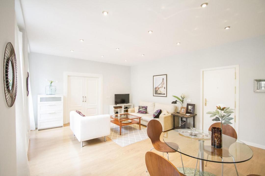 1 Bedroom 1 Bathroom Furnished - Sol - Bright Refurbished - Mintystay Madrid Extérieur photo