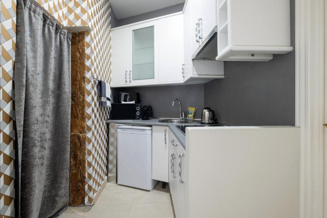 1 Bedroom 1 Bathroom Furnished - Sol - Bright Refurbished - Mintystay Madrid Extérieur photo